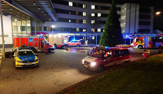 Großeinsatz in den Segeberger Kliniken - Feuer im Keller