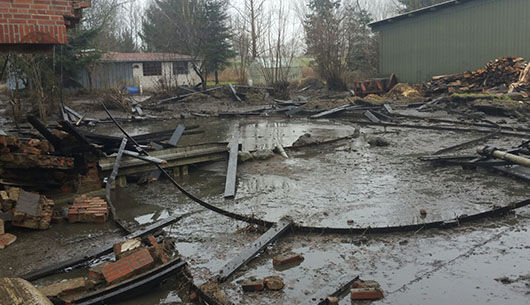 Totale Scheiße! 120.000 Liter Gülle verteilen sich in Gemeinde