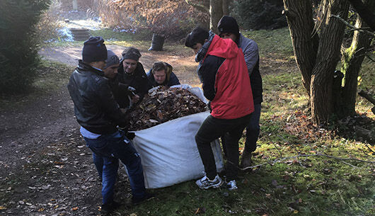 Aktion: „FLÜCHTLINGE HELFEN“