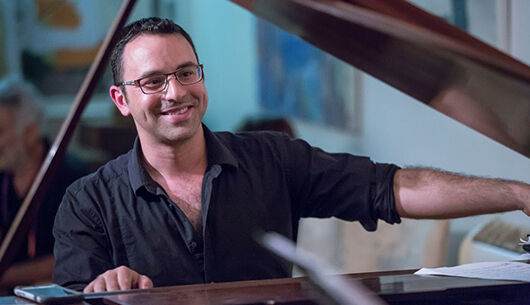 Zum internationalen Tag des Jazz: GILAD CHATSAV 3RIO