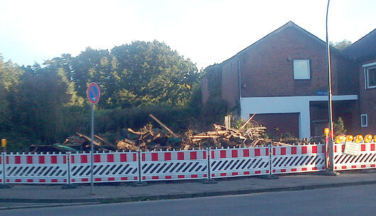 Fachwerkhaus aus 17. Jahrhundert brennt nieder