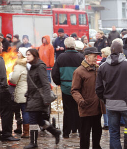 Großes Winterfeuer auf dem Großflecken am 3. Februar