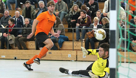 Fußballspektakel in der Schäferberghalle-Süd