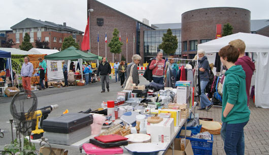 Großer Andrang beim „Flohmarkt für alle“ 