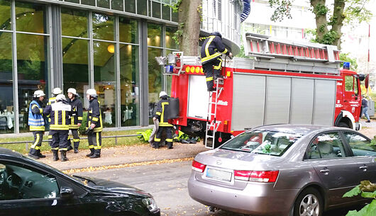 Gefahrgutunfall in Klinikgebäude (Fotogalerie)