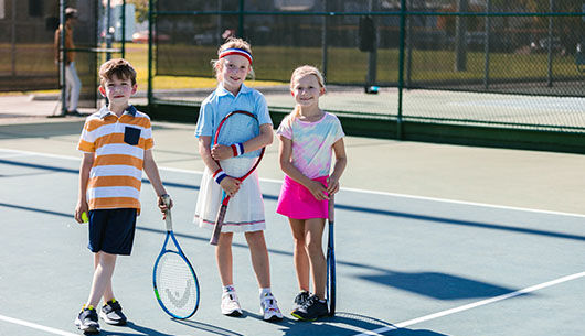 Neuer Tennis-Sommerkurs im August auf dem Außenplatz 