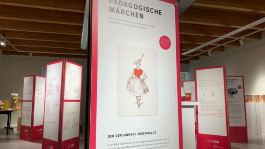 Sonderausstellung „Pädagogien“ im Stadtmuseum Norderstedt gestartet