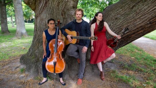 Elderland Folk im Kurhaustheater