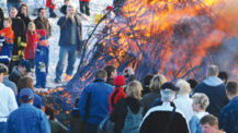 Osterfeuer in Ellerau am 19. April