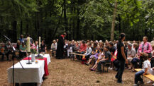 Ökumenischer Pfingst-Gottesdienst im Pfingstwald