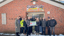 Waffeln backen für den guten Zweck: 1.000 Euro für das SOS-Kinderdorf Harksheide